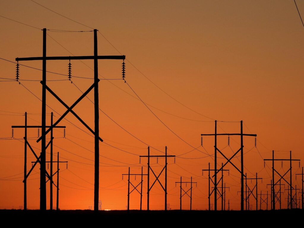 Balancing Grid Demand with Smart Home Tech 2 Balancing Grid Demand with Smart Home Tech